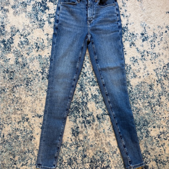 American Eagle Next Level Super High-Waisted Jegging - Picture 3 of 6